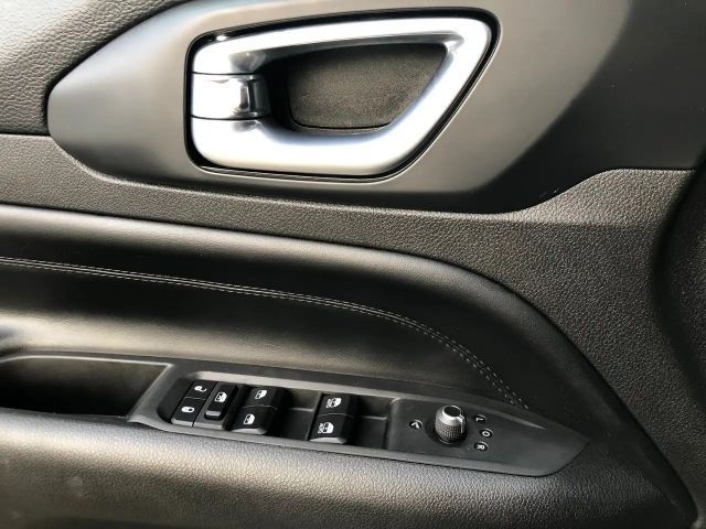 Jeep Compass Altitude