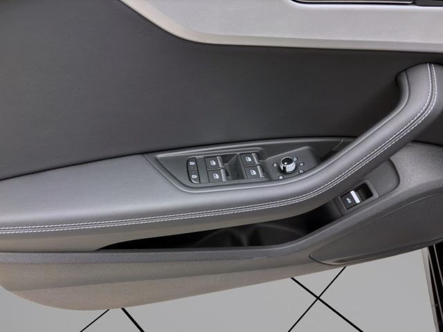 Audi A4 40 TDI Quattro S-Tronic Sedan