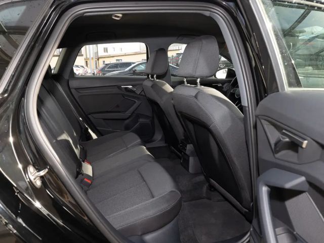 Audi A3 30 TDI Sedan Sportback