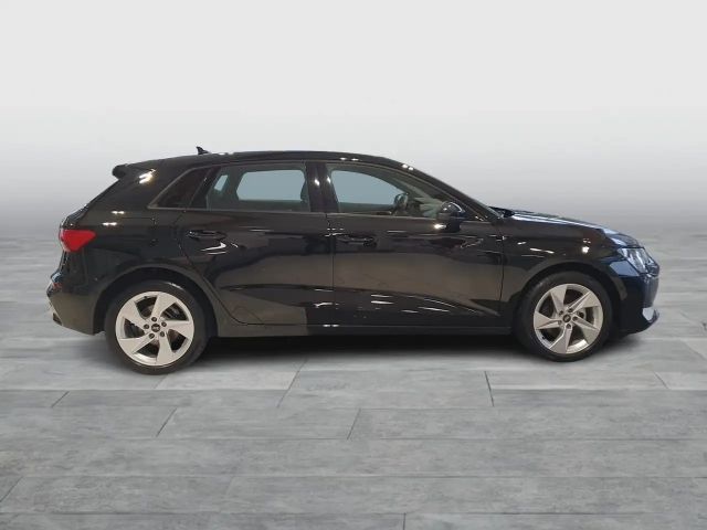 Audi A3 30 TDI Sedan