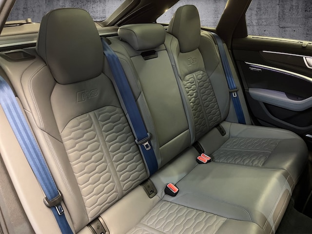 Audi RS6 Avant Quattro