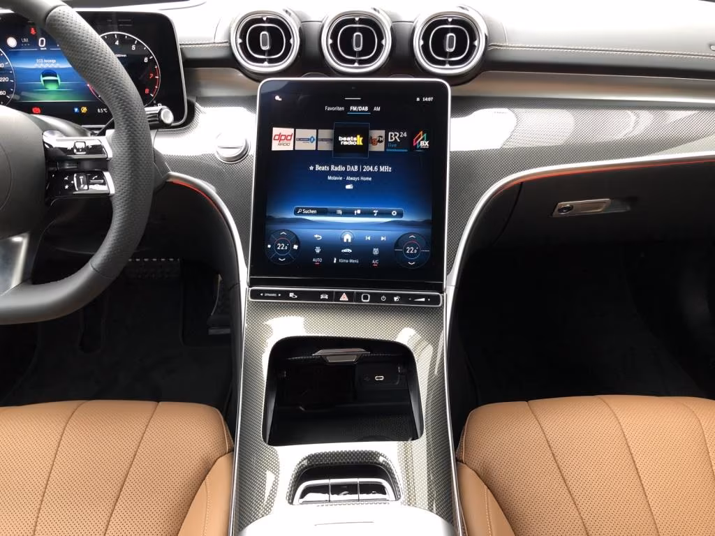 Mercedes-Benz CLE 300 4MATIC AMG Line