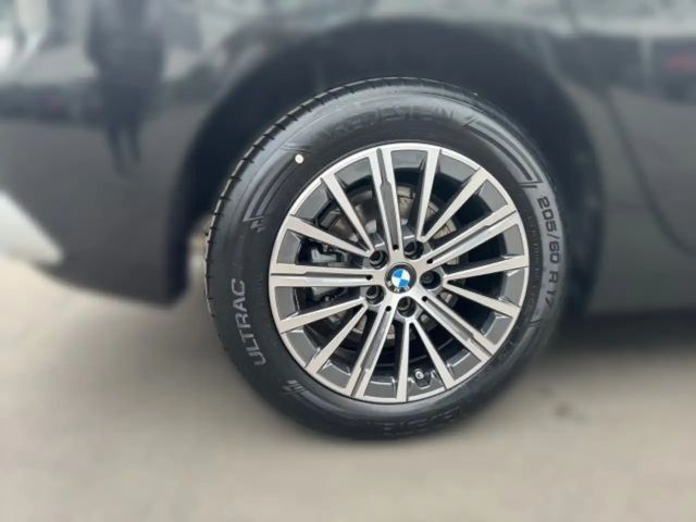 BMW 218 218i Active Tourer Sedan