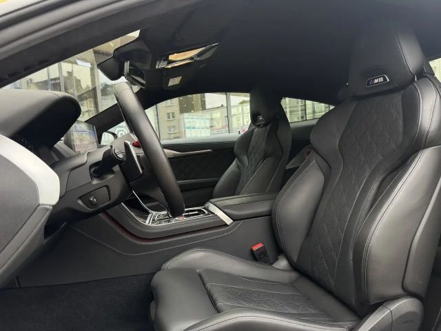 BMW M8 Competition Coupé xDrive