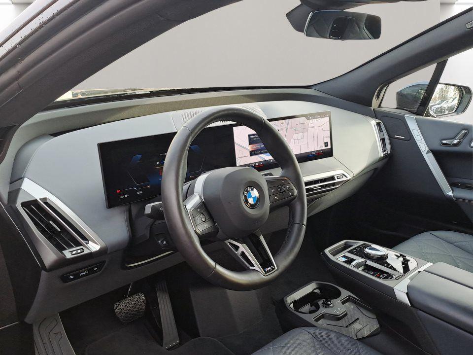 BMW iX xDrive50