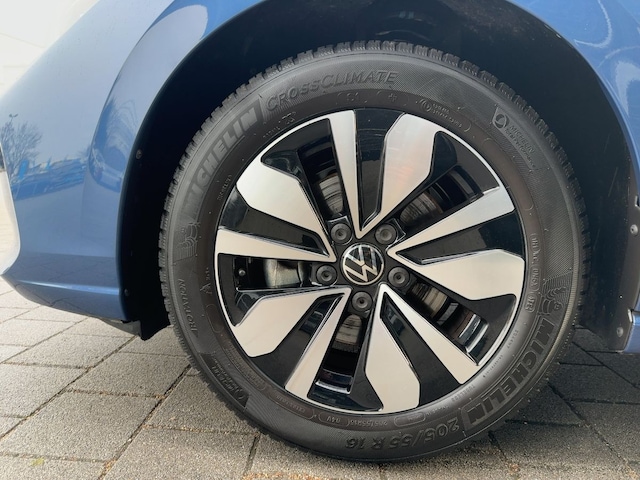 Volkswagen Golf 1.5 TSI Golf VIII