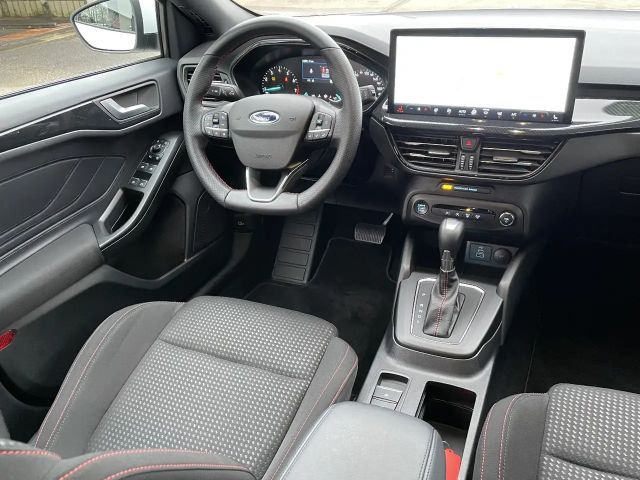 Ford Focus ST Line Wagon