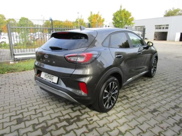 Ford Puma EcoBoost Titanium