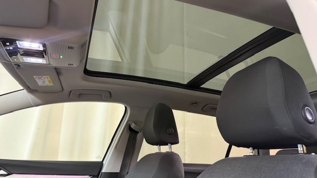 Volkswagen Golf 1.0 TSI Variant