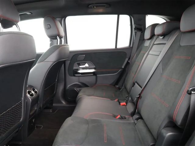 Mercedes-Benz EQB 300 4MATIC AMG Line