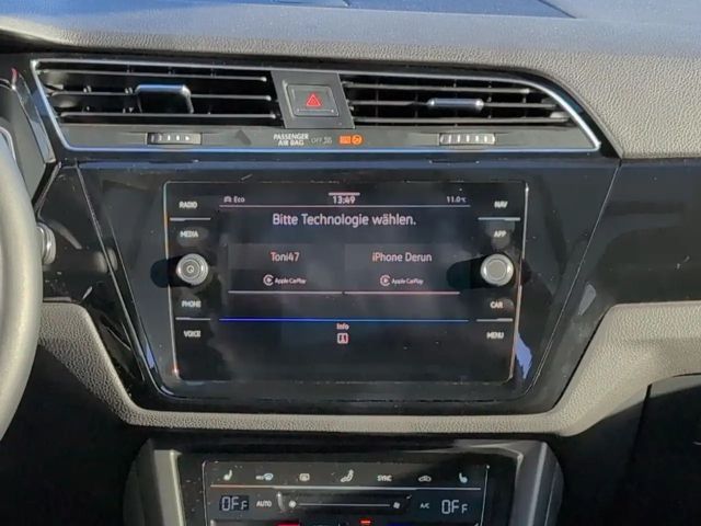 Volkswagen Touran 1.5 TSI DSG R-Line