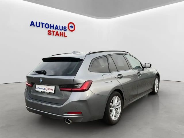 BMW 320 320d Touring xDrive