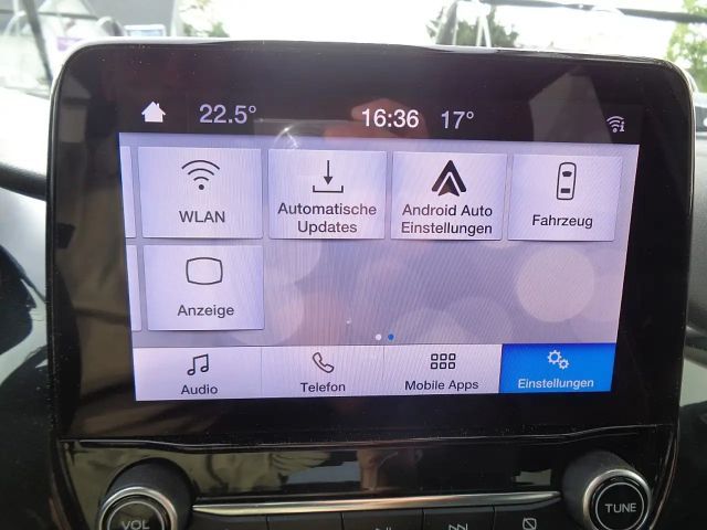 Ford Puma EcoBoost Titanium