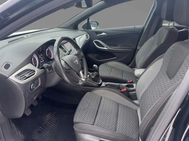 Opel Astra GS-Line Grand Sport