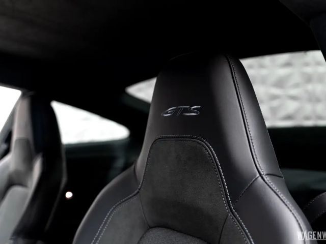 Porsche 992 Carrera Coupé GTS Turbo