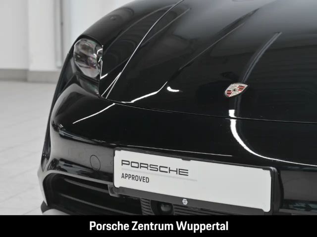 Porsche Taycan 4 Cross Turismo