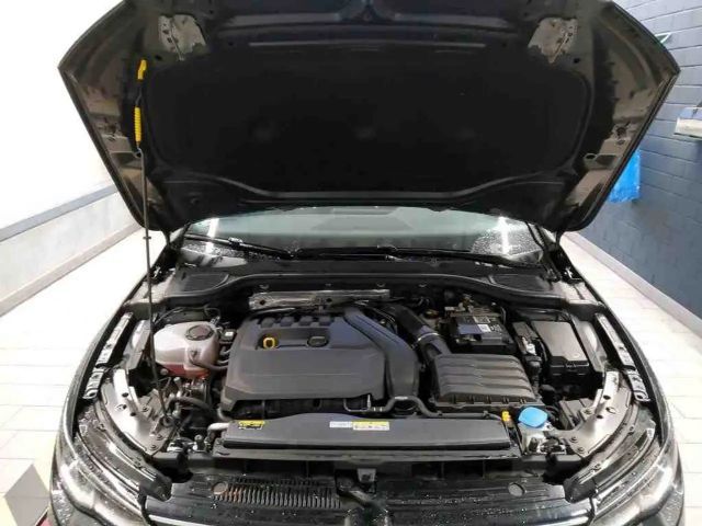 Volkswagen Golf 1.5 eTSI DSG Life