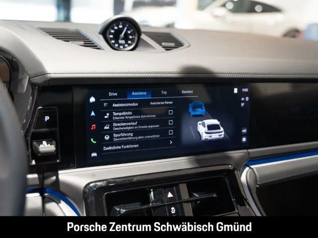 Porsche Panamera 4 E-Hybrid