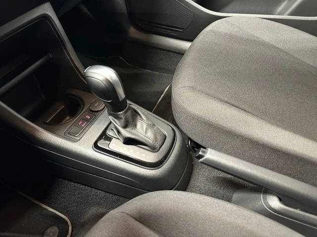 Volkswagen up! KAMERA PHONE DAB CCS GRA SHZ FSH