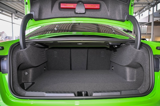 Audi RS3 Quattro S-Tronic Sedan