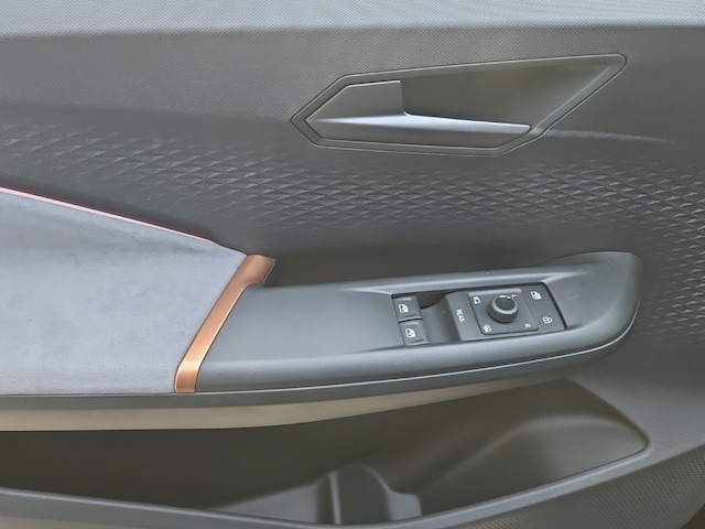 Cupra Born 62 kWh Edition*Navi*LED*LED*ACC*Temp*SHZ*