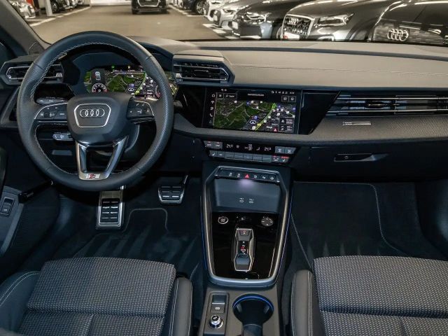 Audi A3 35 TFSI S-Line S-Tronic Sedan