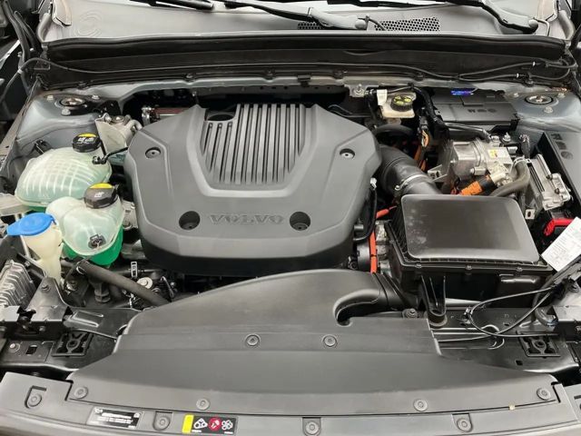 Volvo XC40 Recharge T5