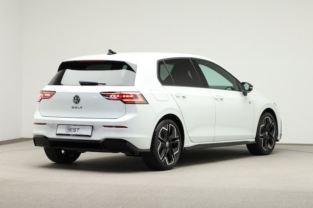 Volkswagen Golf DSG R-Line