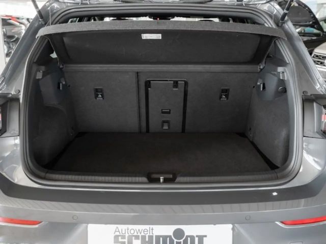 Volkswagen Golf DSG GTI Golf VIII Style