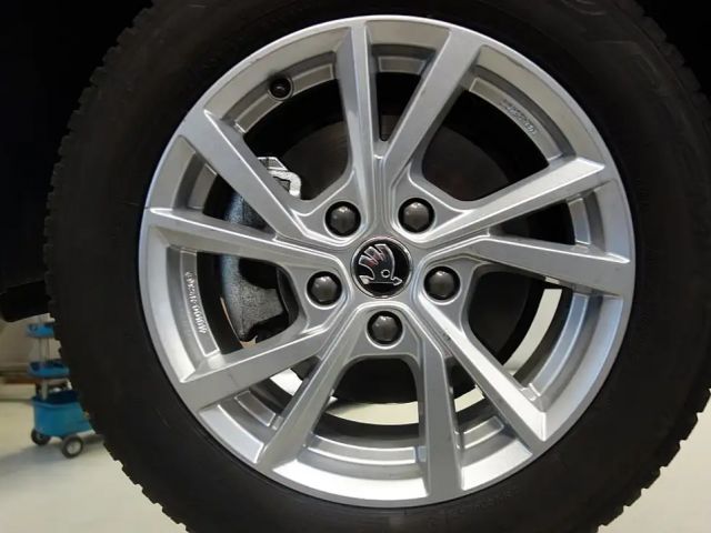 Skoda Octavia Kombi 2,0 TDI AHK,SHZ,LED,Alufelgen,digital Coc...