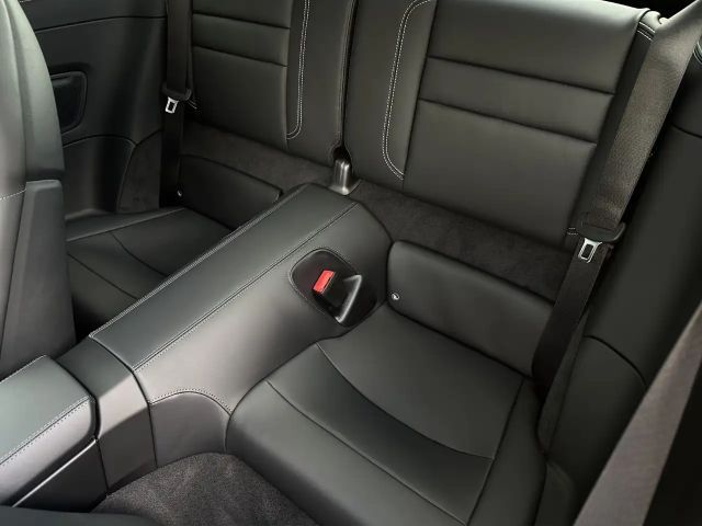 Porsche 992 Carrera Coupé