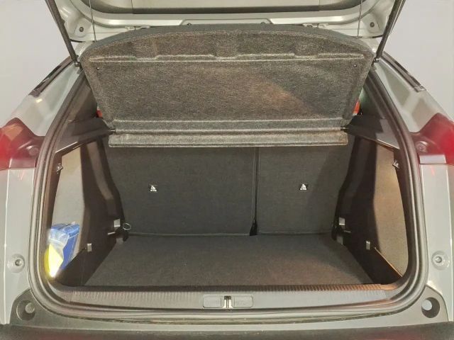 Peugeot 2008 1.2 136 A llure LED+SHZ+KlimaA+PDC+Facelift