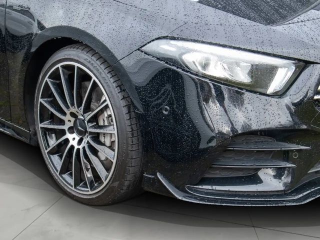 Mercedes-Benz A 35 AMG 4MATIC AMG Line