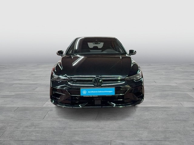 Volkswagen Golf 2.0 TSI DSG Golf VIII