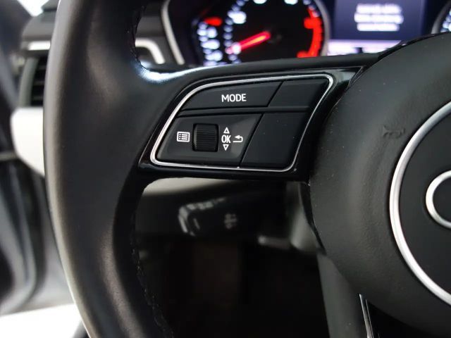 Audi A4 40 TDI Quattro S-Tronic Sedan