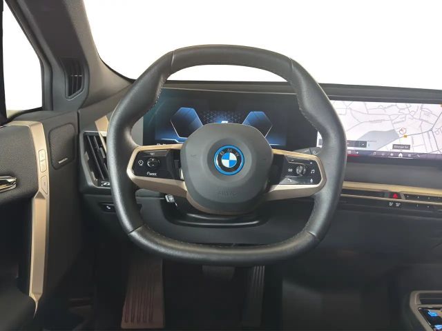 BMW iX xDrive50