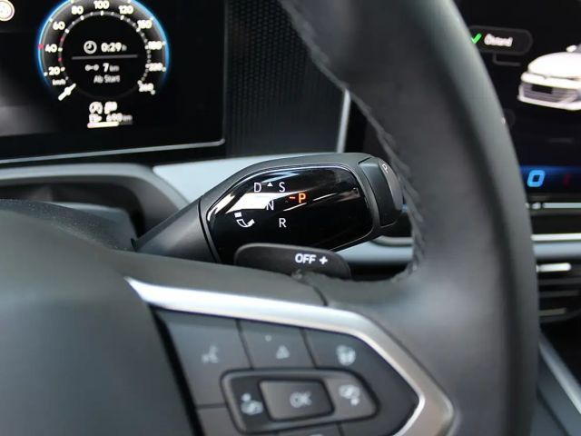 Volkswagen Passat ACT Business DSG Variant