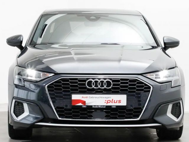 Audi A3 30 TFSI Sedan