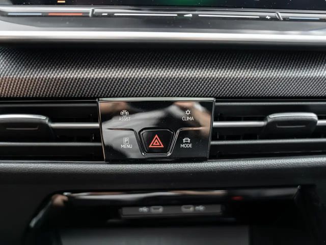 Volkswagen Golf DSG GTI IQ.Drive Sound