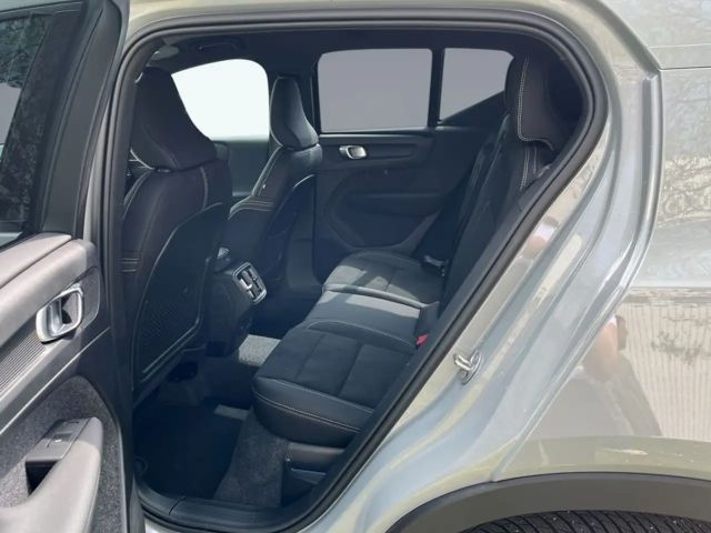 Volvo XC40 Dark Plus