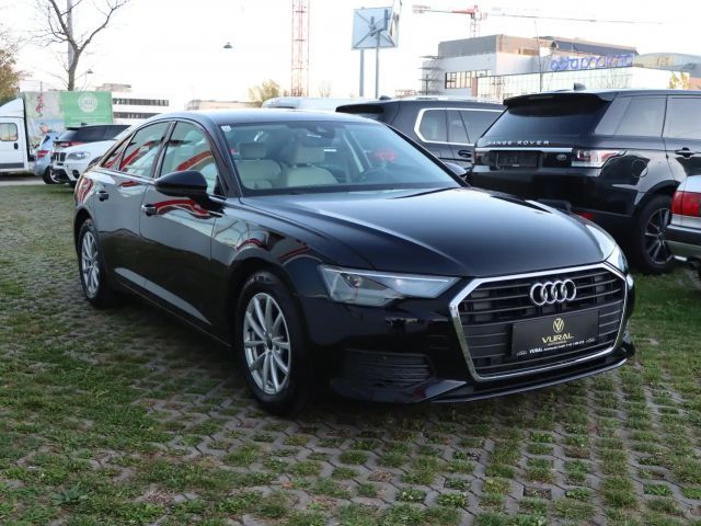 Audi A6 40 TDI S-Tronic Sedan