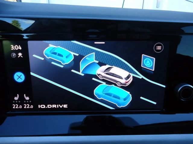 Volkswagen Golf Life Variant