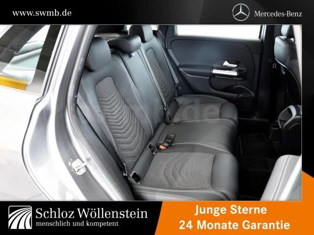 Mercedes-Benz B 180 Progressive