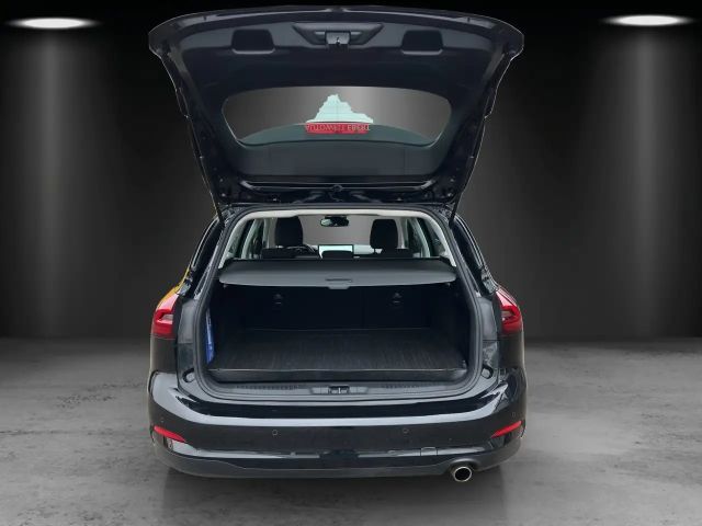 Ford Focus Titanium Wagon