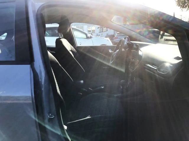 Ford Puma EcoBoost Titanium