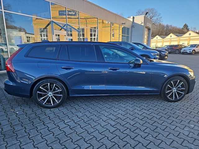 Volvo V60 AWD Dark Plus T6