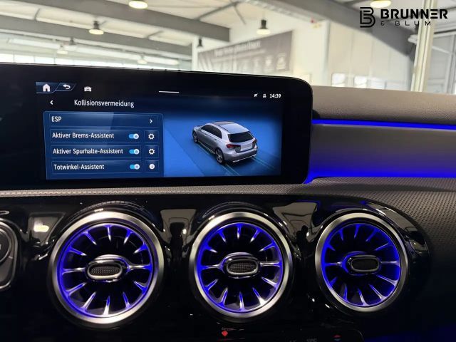 Mercedes-Benz A 250 4MATIC AMG Line