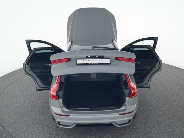 Volvo XC60 AWD Dark Plus