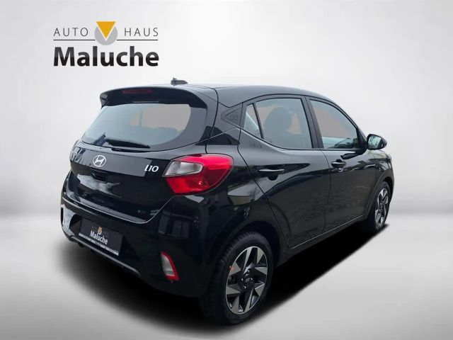 Hyundai i10 2WD Trend