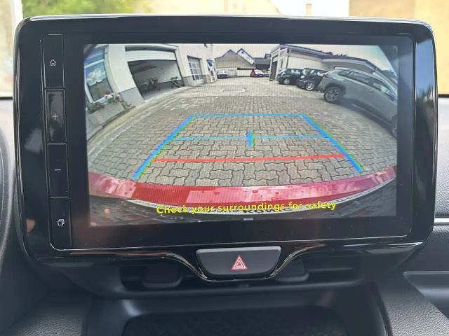 Toyota Yaris Active Hatchback Hybride